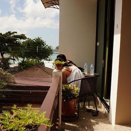 Kata Beachwalk Hotel And Bungalows Exterior foto
