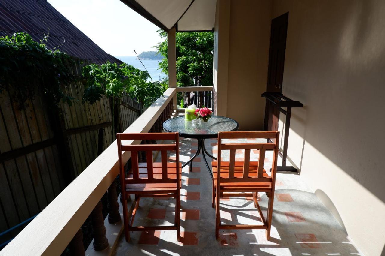 Kata Beachwalk Hotel And Bungalows Exterior foto